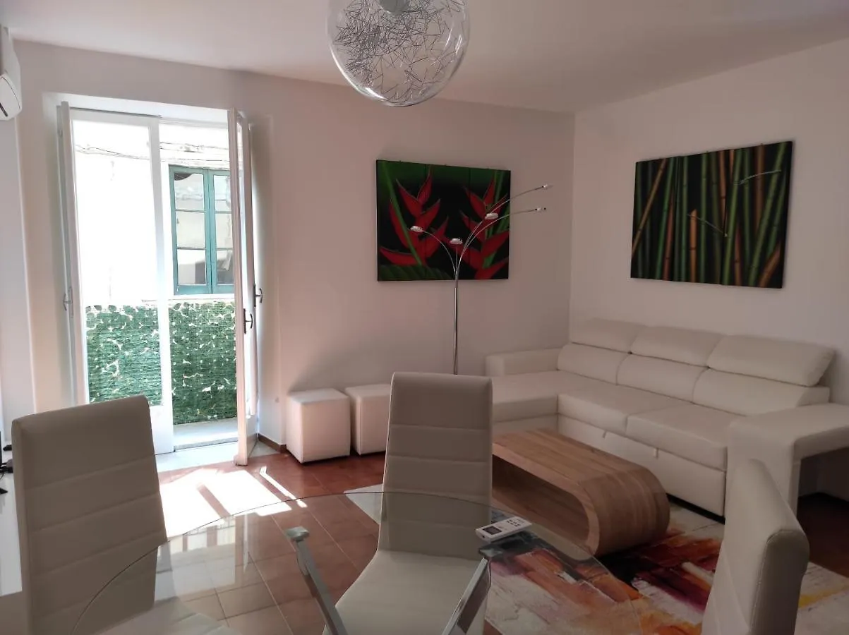 Casa Zaffiro Apartman Taormina 0*,  Olaszország